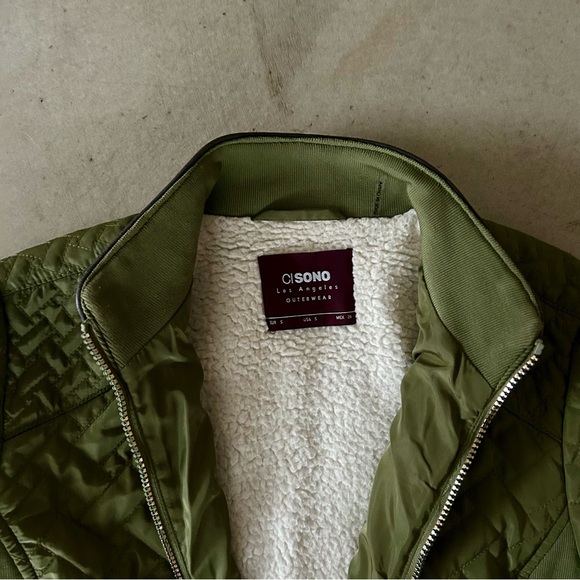 Quilted cropped jacket - Picture 5 of 7